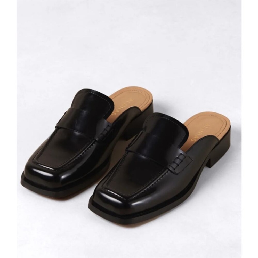 Alohas Alfred Square Toe Leather Mule Loafer in Black